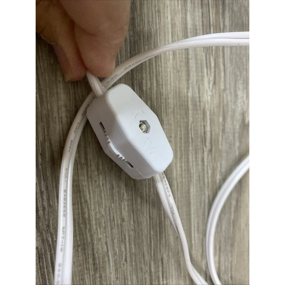 Ting Shen 6 Light String Replacement Cord White OS Excellent C7 Village Clips‎